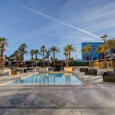 Mgm Signature-32-607 F1 Track & Strip View Balcony Las Vegas Exterior photo